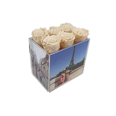 Montreal florist Flowers Montreal Flowers online Flower Bouquet  Flowers online Online Flower delivery Buy flowers online Montreal Florist delivery Florist Downtown Montreal  Florist Montreal